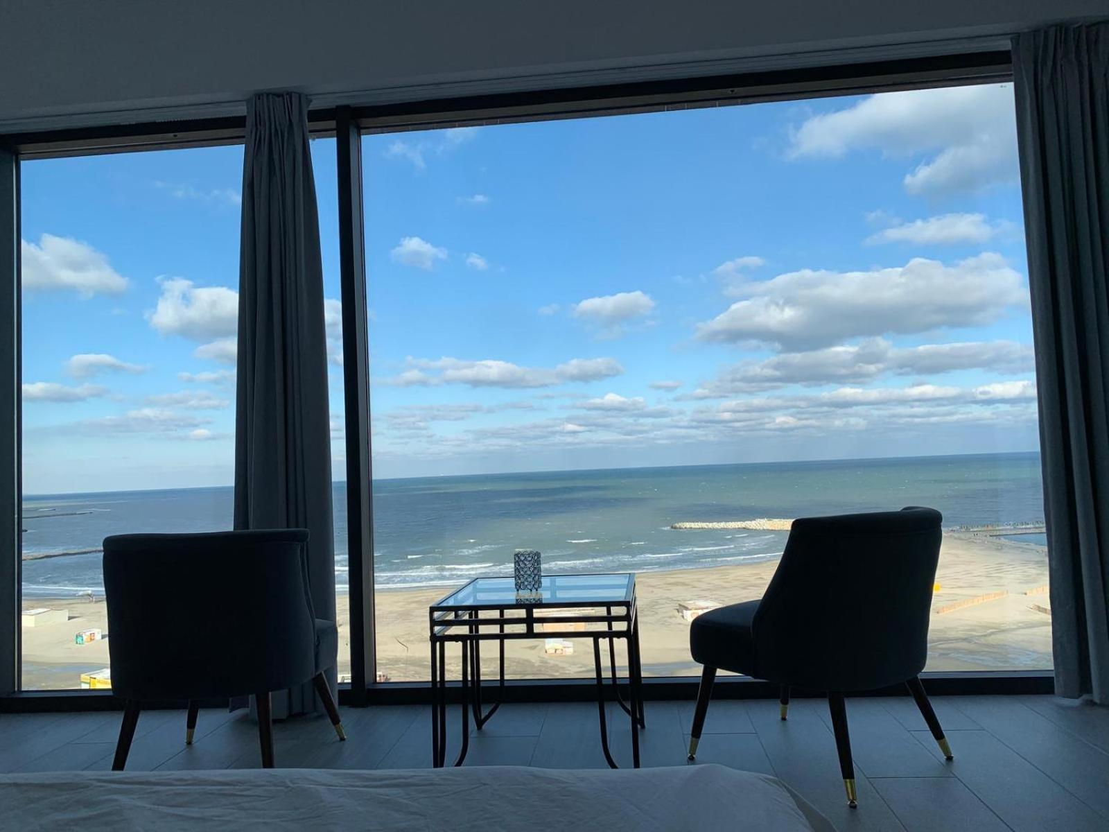 Maritimo Aparthotel Constanţa Exteriör bild