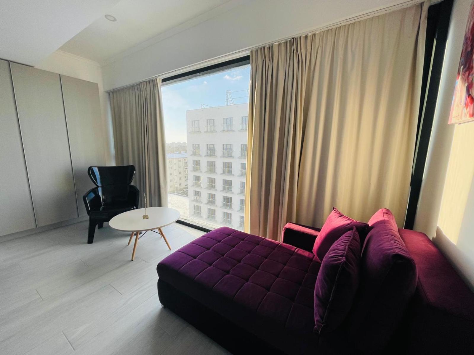 Maritimo Aparthotel Constanţa Exteriör bild